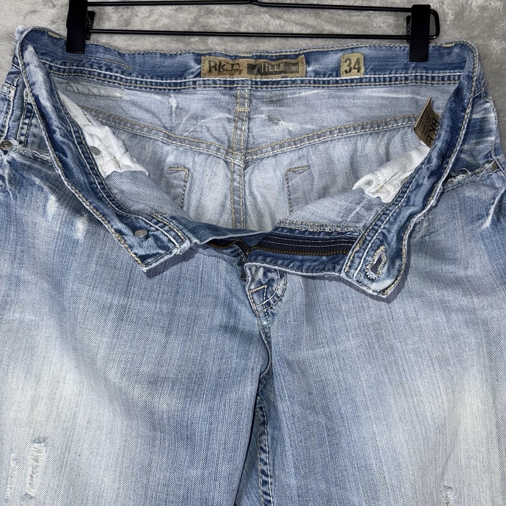 BKE Jeans Mens 34x30 Tyler Bootcut Distressed Whiskered Western Cowboy Buckle - Picture 13 of 16